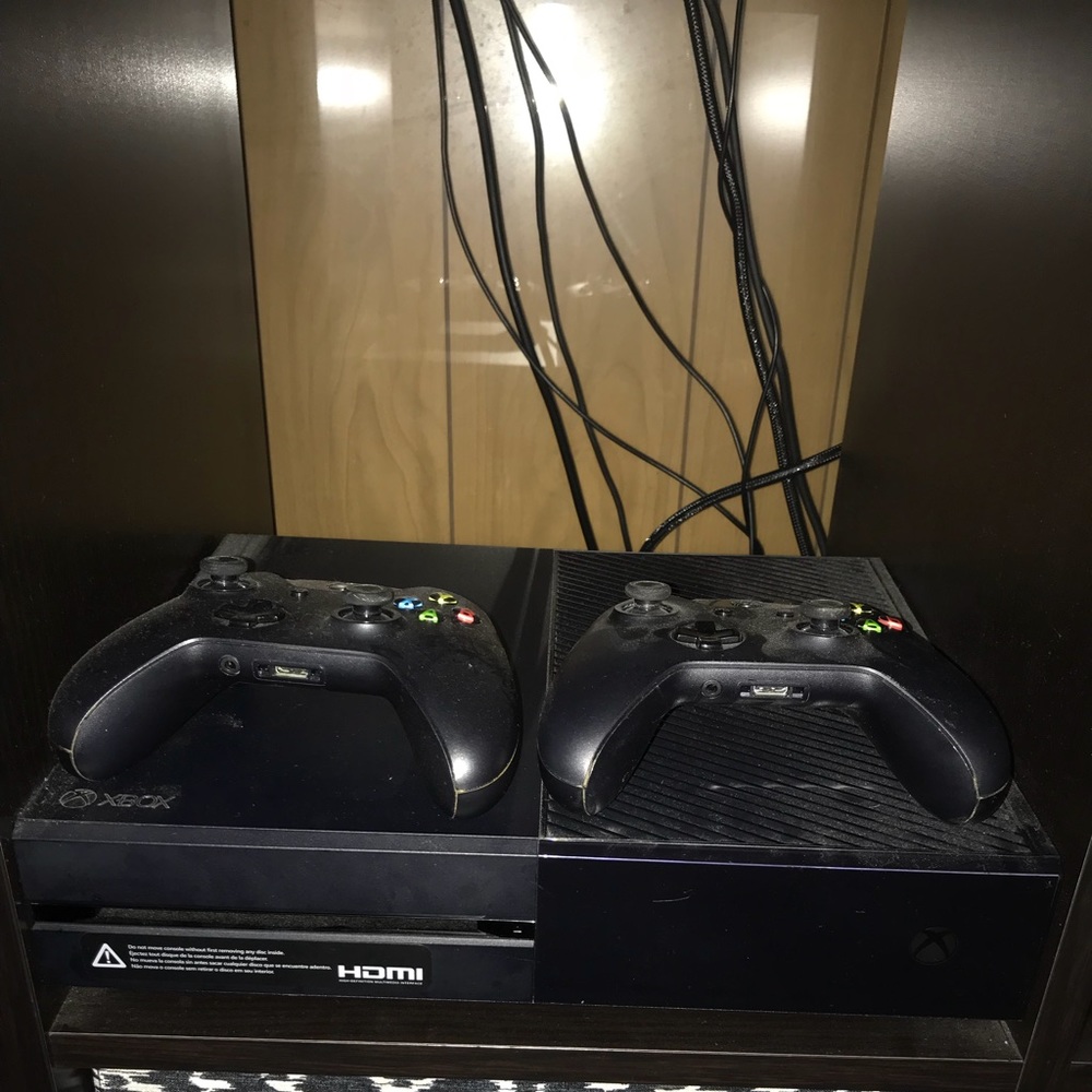 Xbox One - image 1